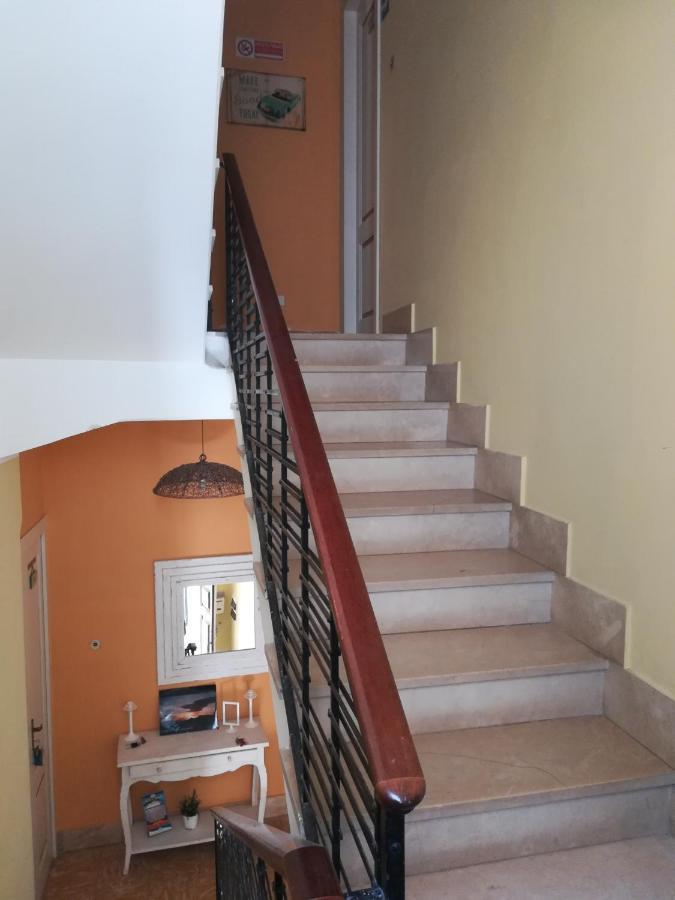 B&B A Due Passi Dal Mare Шилла Екстер'єр фото